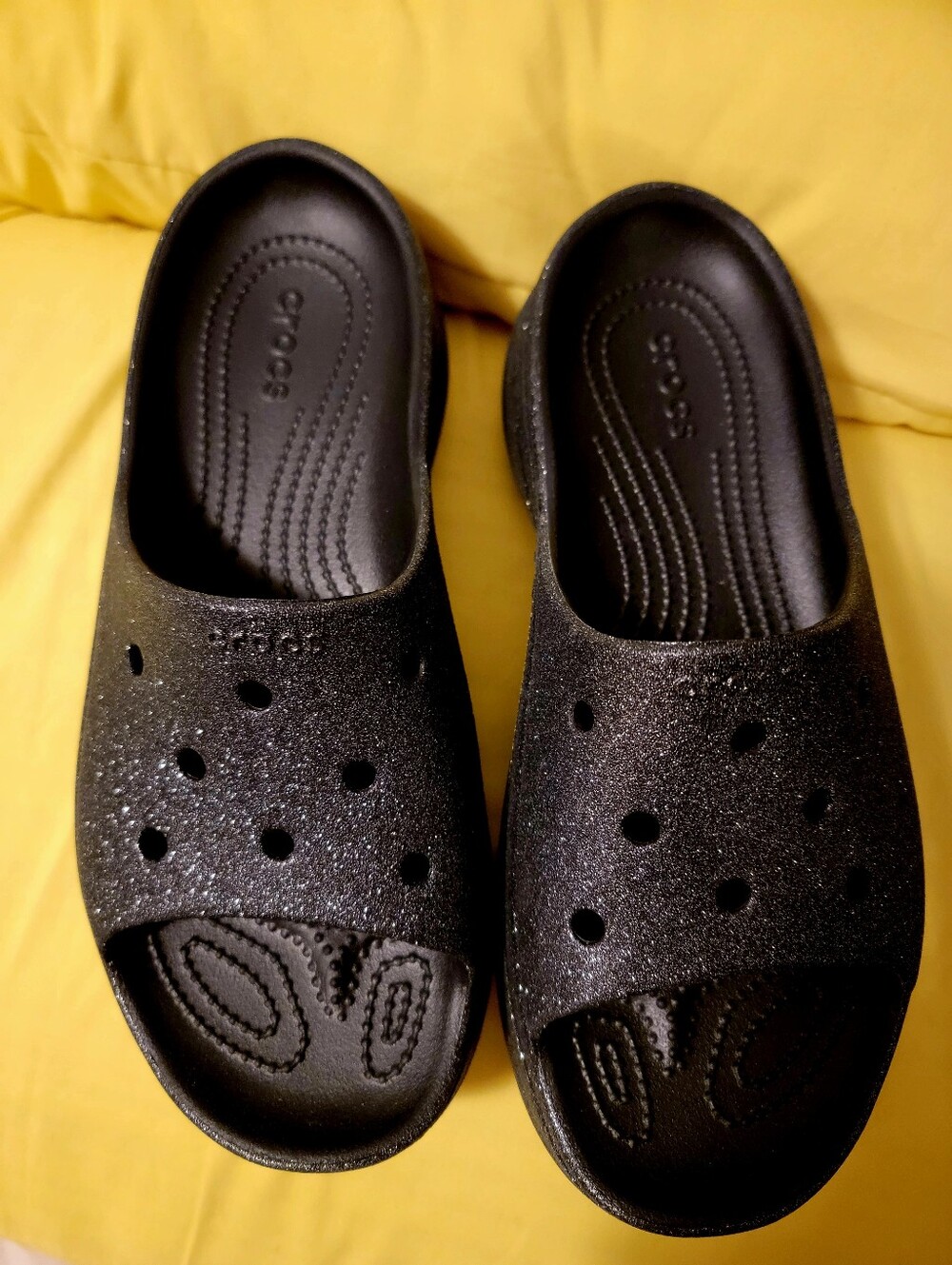 Crocs Women's "Bae" GLITTER Slide Sandals - Black Platform - Size 9BLACK GLITT